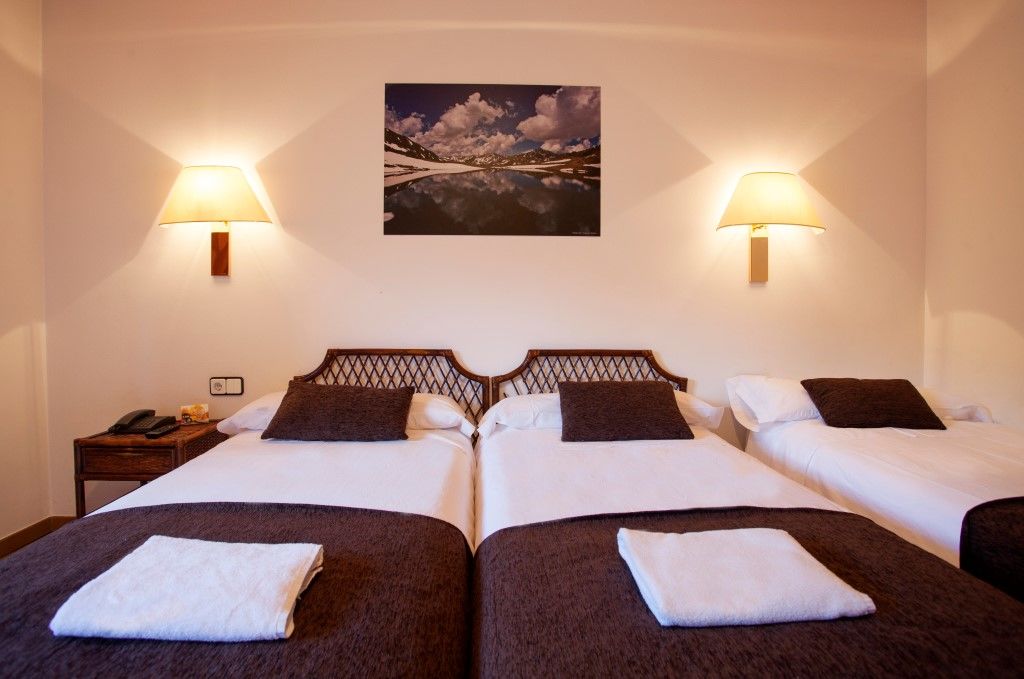 Hotel Marco Polo La Massana Exterior photo